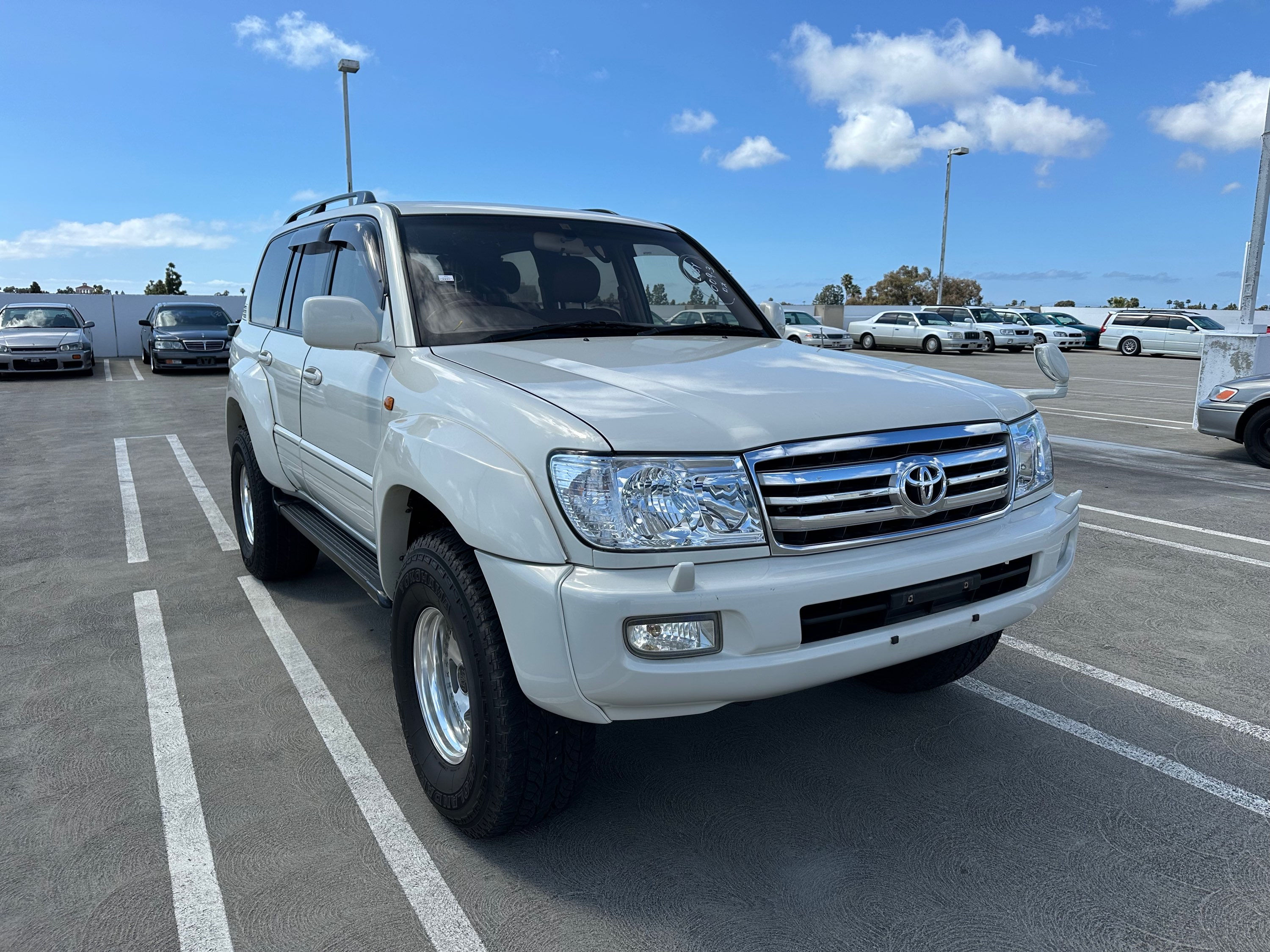 TOYOTA LAND CRUISER 
