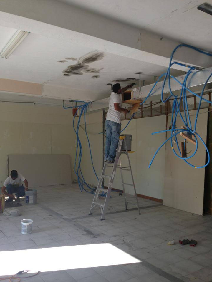 Demoliendo