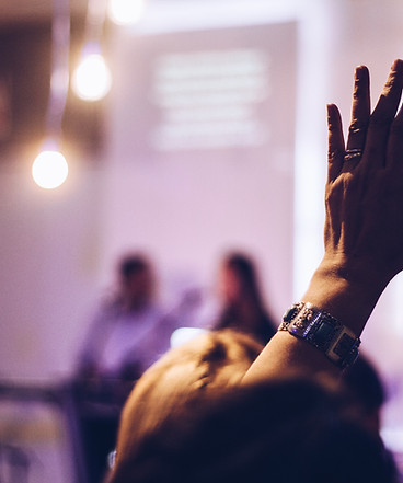 Person raising hand marcos-luiz-photogra