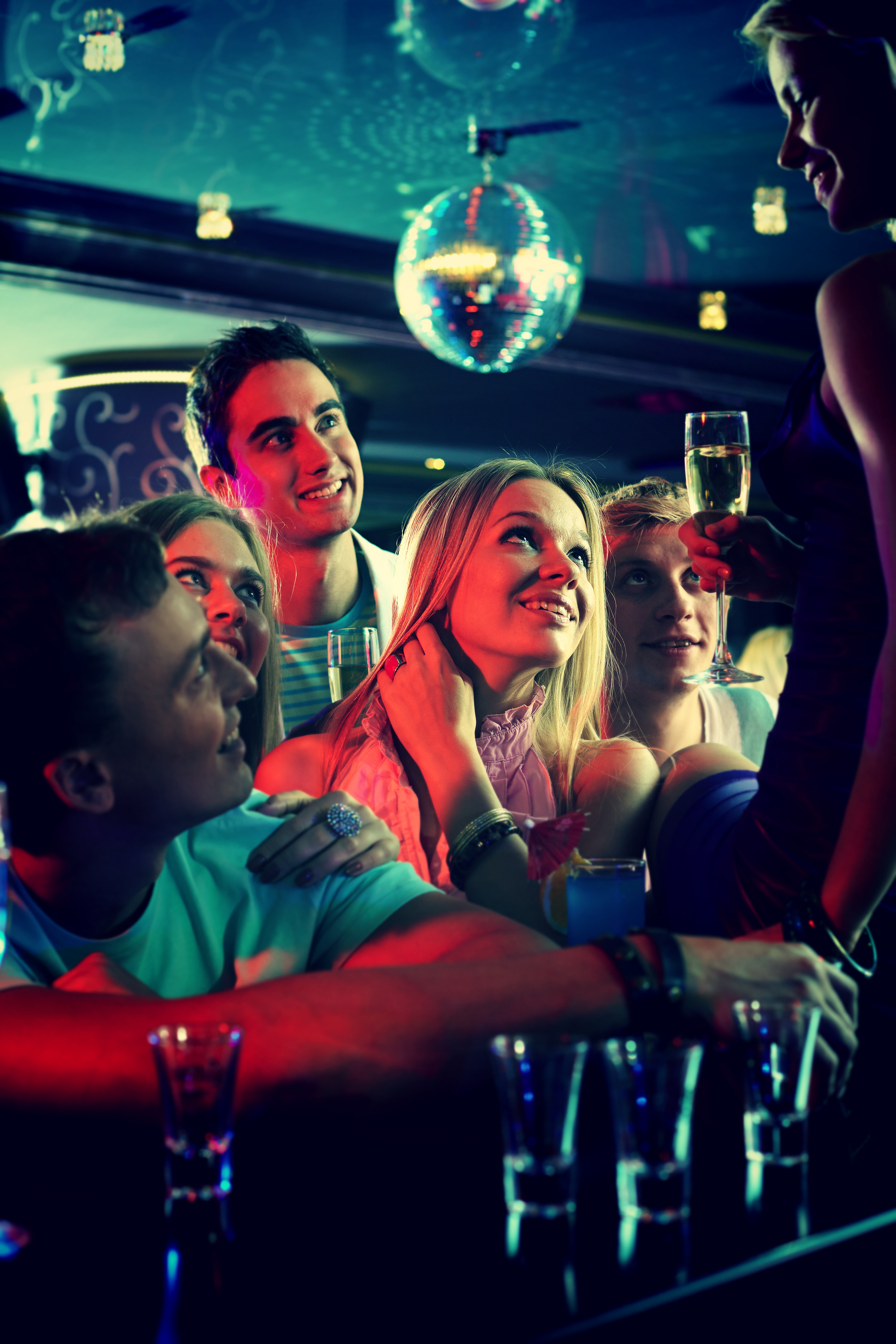 group-friends-staring-woman.jpg