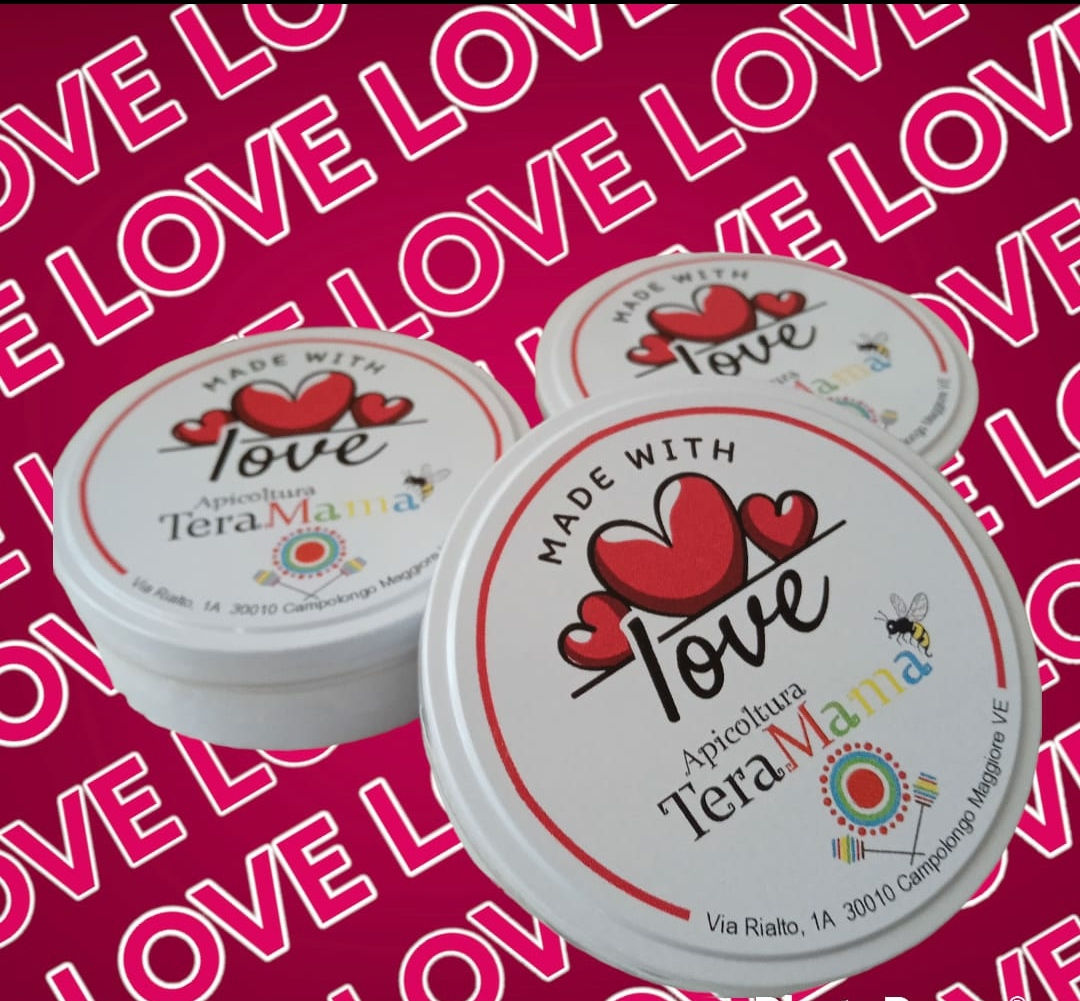 Caramelle in latta love 