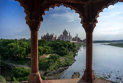 agra.jpg