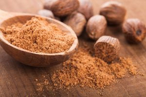 TOP 10 HEALTH BENEFITS OF NUTMEG