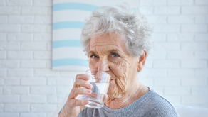 Warning Signs of Dehydration in Seniors: What to Watch For