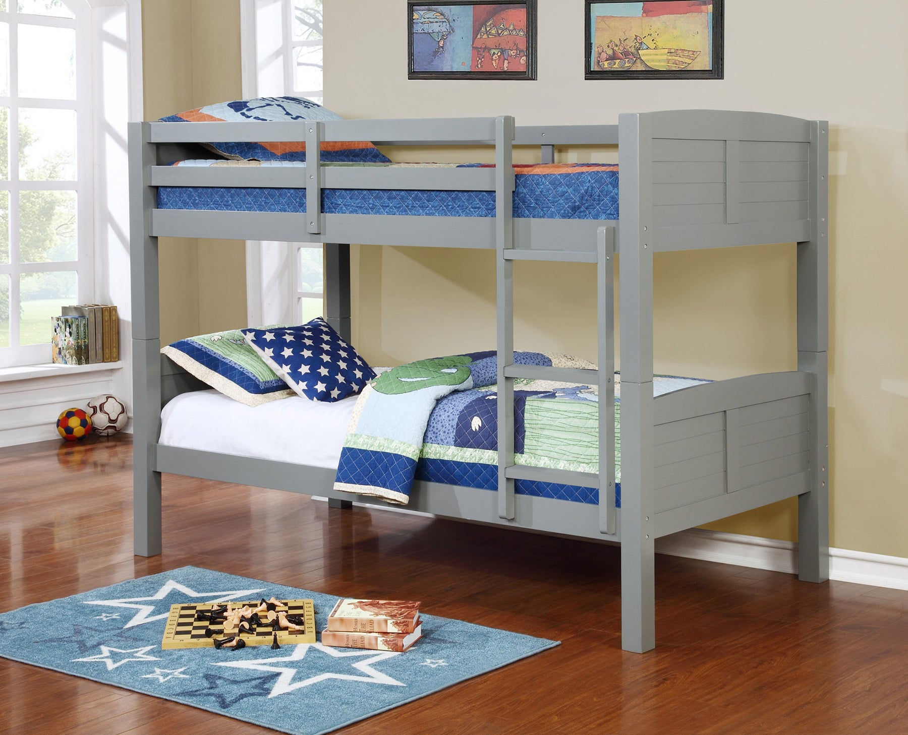 Twin / Twin Bunk Bed - 8431