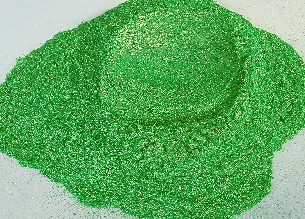 Thumbnail: Crystal Series - Flash Gold Green Synthetic Mica