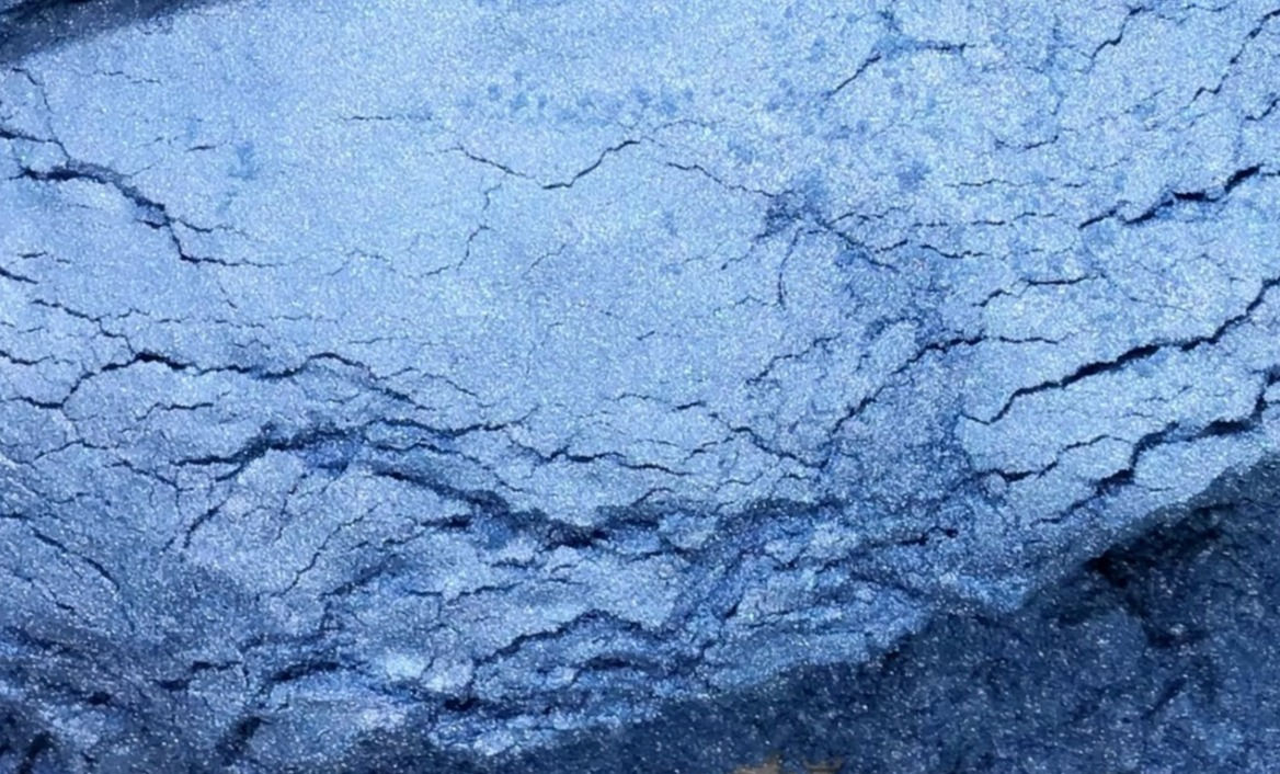 Silver Blue Pearl Mica Pigment Powder (Natural Mica)