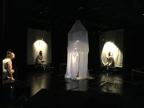 13. Espace