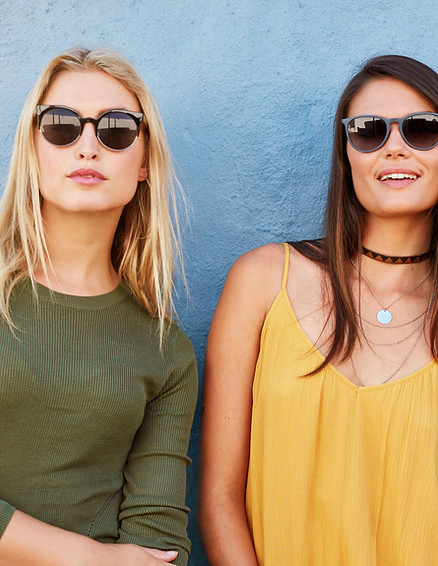 Women Wearing Sunglasses