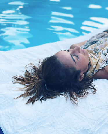 Floating sound bath