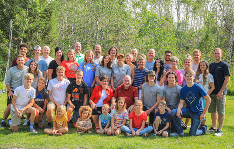 Matt Lee's extended family