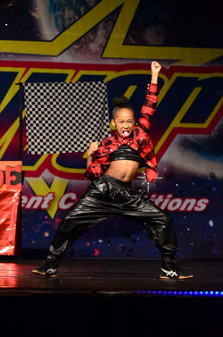 2e177a_a25118252b2948a2b9cebb2086df2761~mv2_d_1632_2464_s_2