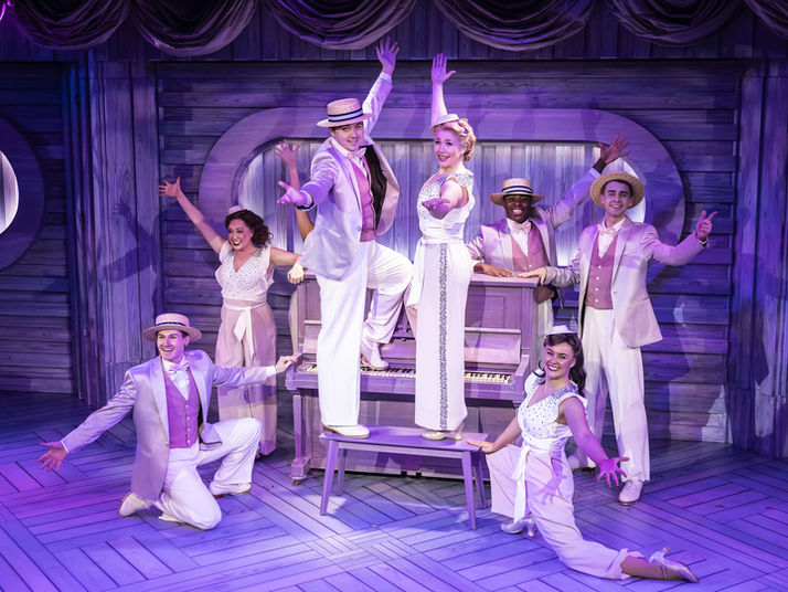 White Christmas - Mill at Sonning