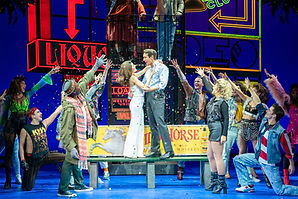 PRETTY WOMAN TOUR. The Company. Photo Marc Brenner.jpg