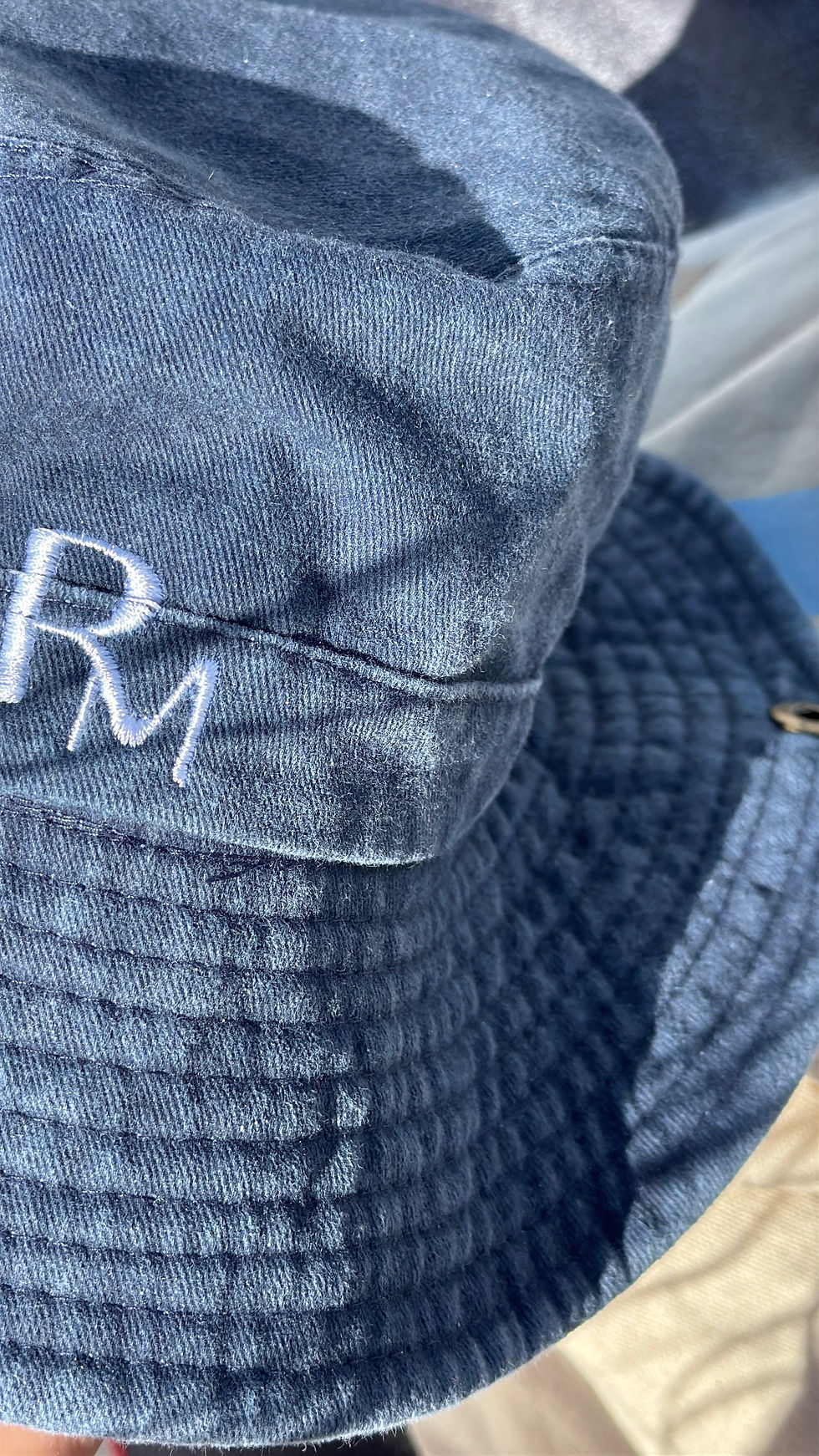תמונה ממוזערת: Blue RM Hat