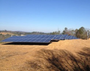 DanielSolarFarm_LIGHTBOX_edited.jpg