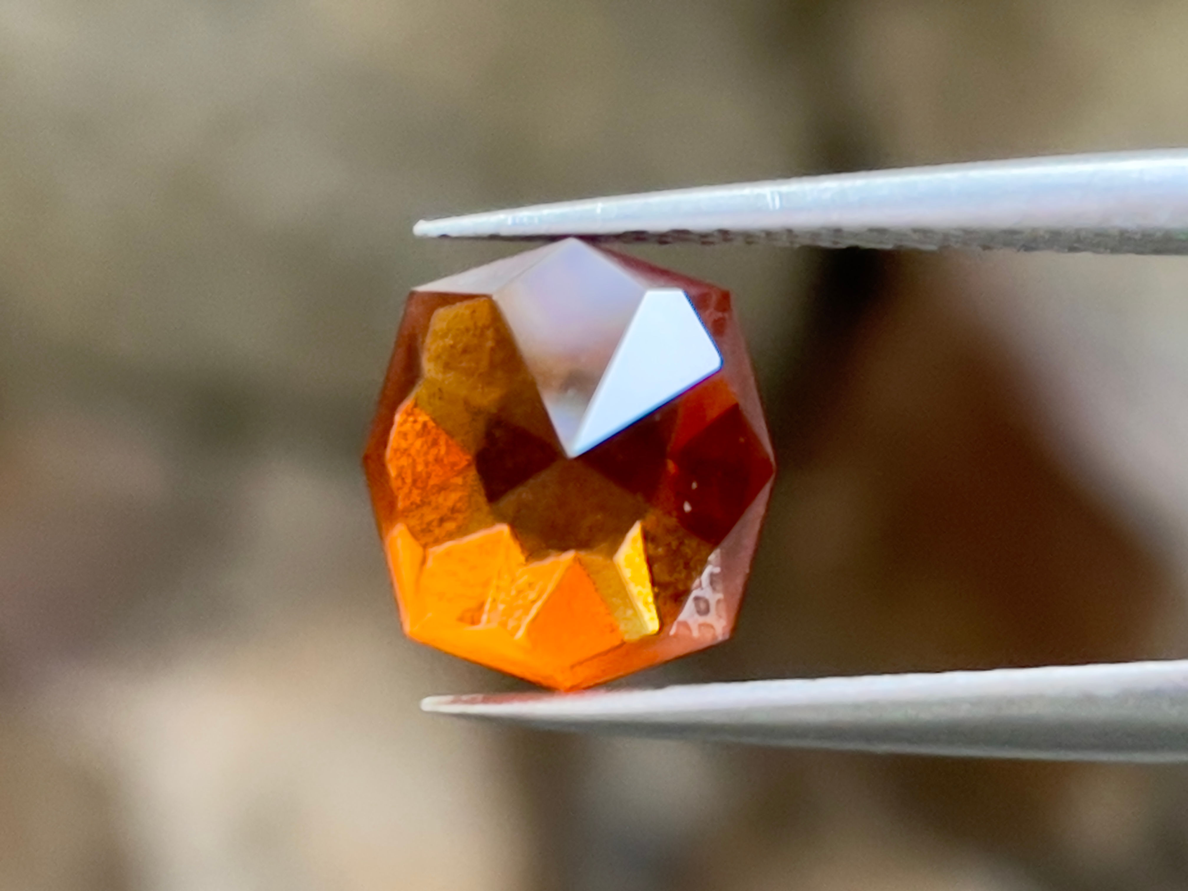 ガーネット オレンジ色 ガーネット ルース ラディアント ファンシー カット 2.95 カラット 美しい天然石
