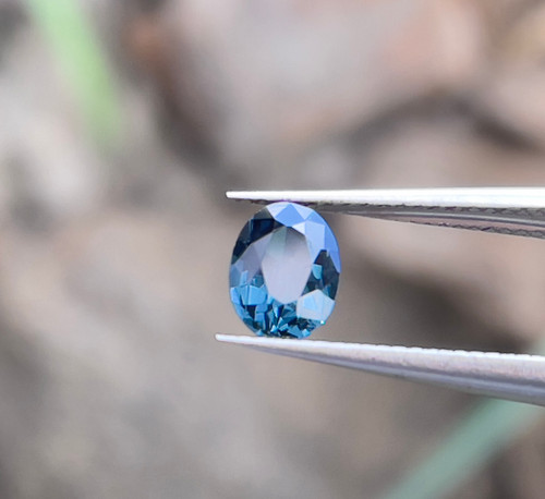 ブルースピネルルース1.3ct天然石,宝石NeonBlue Spinel ブルースピネルルース1.3ct天然石,宝石NeonBlue Spinel
