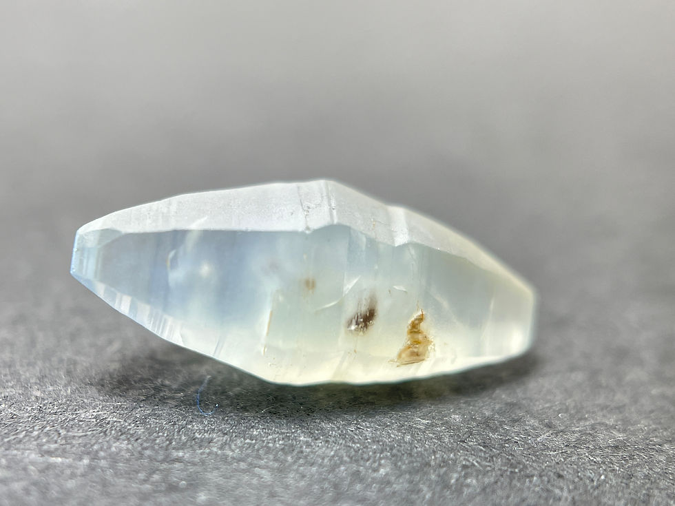 サファイア原石1.36ct | Zakkano | 日本