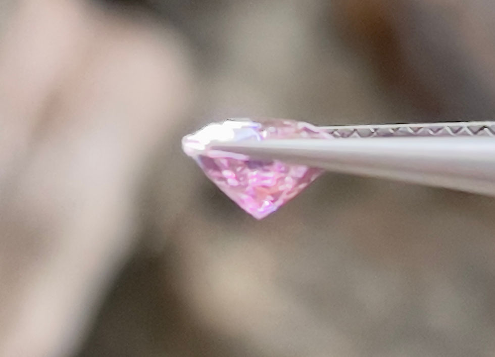 サムネイル： サファイア ルース 美しいピンク サファイア 1.08 カラット オーバル カット 天然宝石 | Zakkano | 岡崎市