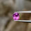 サムネイル： 非加熱パープルピンクサファイア0.35ct。スリランカ産の希少な天然石で、上品でかわいらしい色合いが魅力のおすすめルース。