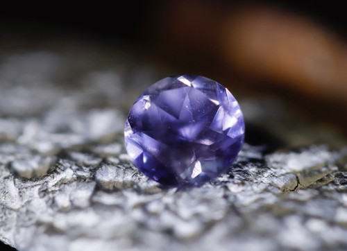 アイオライト 0.74ct | Zakkano