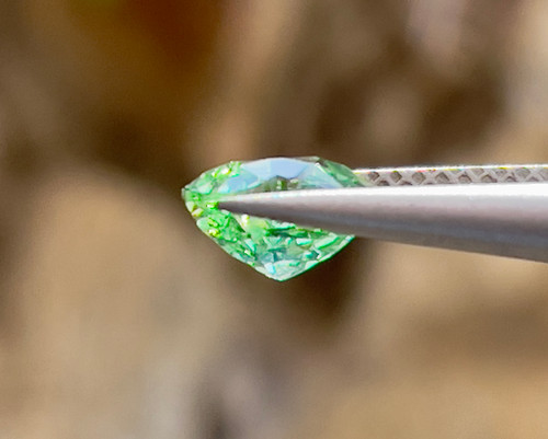 天然石ミントグリーントルマリン 1.10ct | ハートカット | ザンビア産