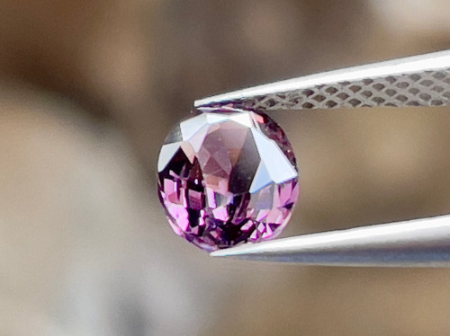 天然石スピネルダークパープルスピネル 0.75ct｜天然石