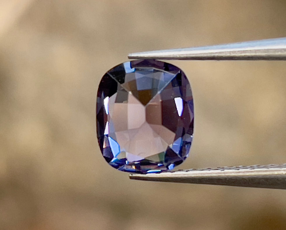 サムネイル： スピネル ディープカラー パープル スピネル ルース 1.10 カラット クッションカット 天然宝石