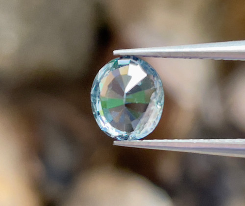 ブルーとグレーのカラーミックス スピネル 1.40ct | Zakkano