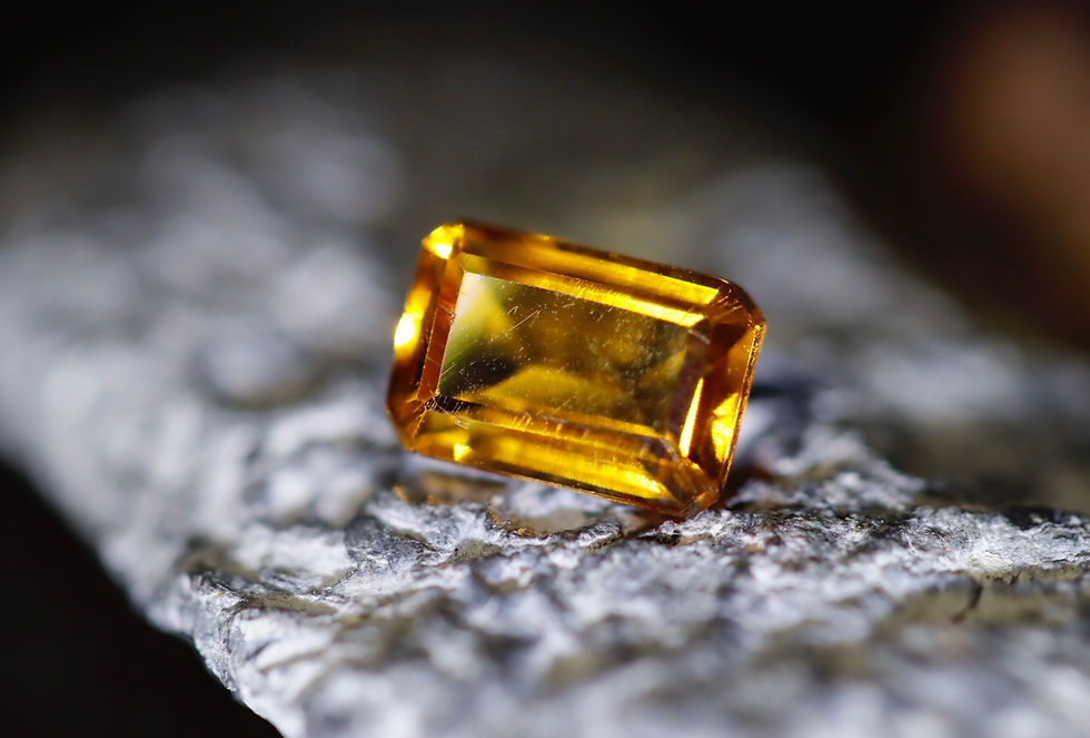 サムネイル： シトリン 0.61ct | Zakkano | 岡崎愛知県日本