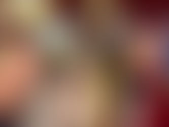 Ex paquita Andrezza Cruz leva o filho ao espetáculo “Chapeuzinho Vermelho e o Lobonzinho”