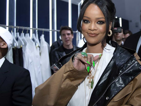 Apaixonada, Rihanna faz planos para ser mãe