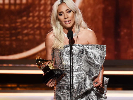 Lady Gaga tem novo amor - e não é Bradley Cooper