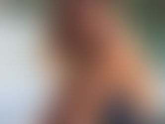 Anitta mostra beleza natural em foto sem maquiagem