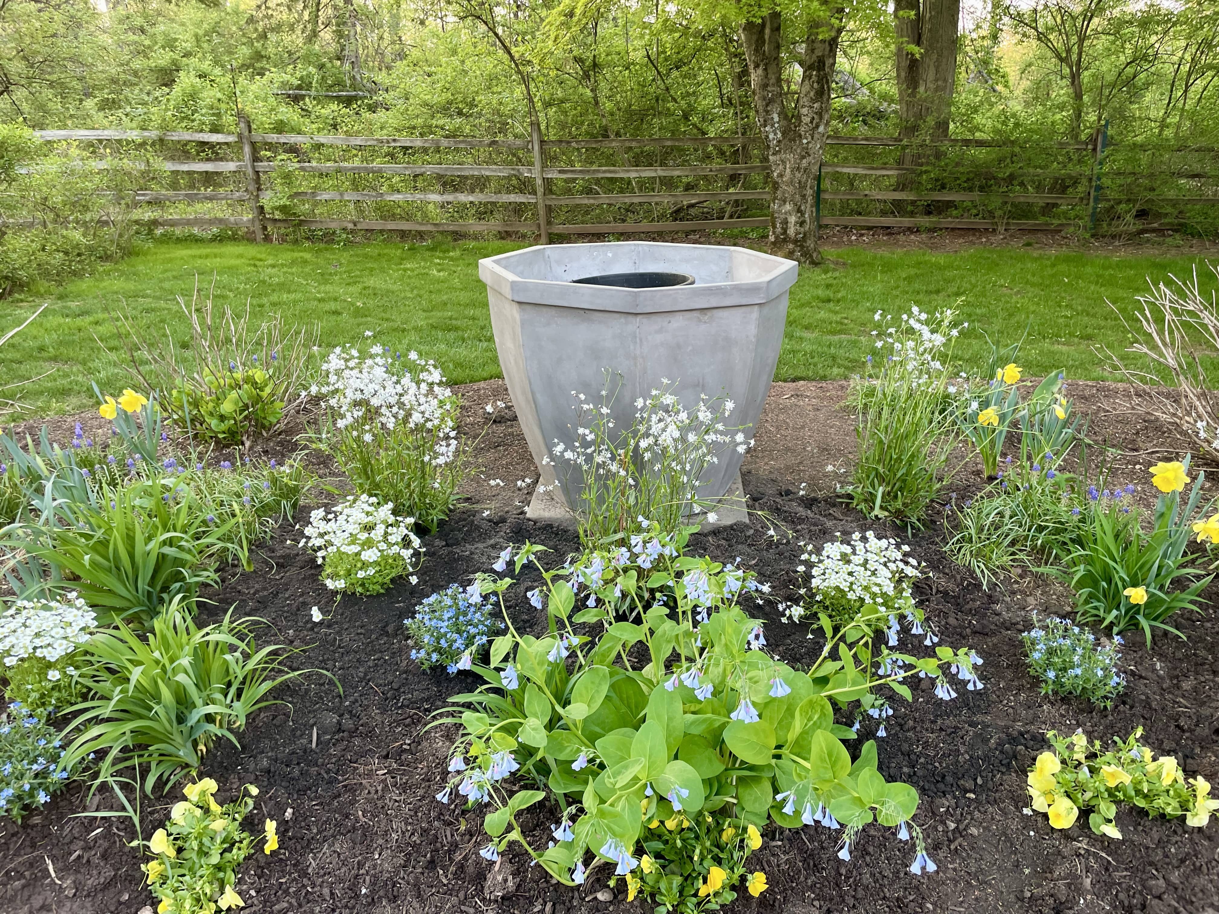 Tips for All-Season Color: Convertible Containers