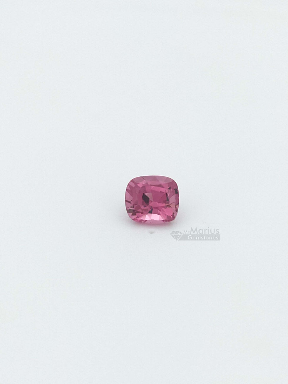 Nice little pinkish rhodolite.