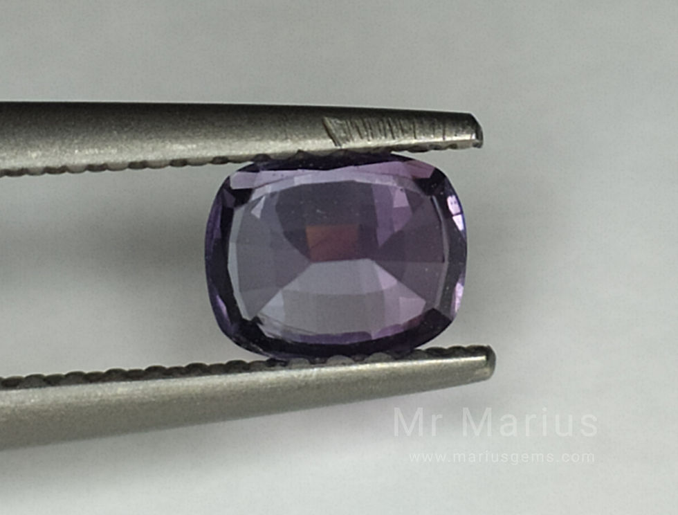 Purple spinel. Cushion cut. Pavillion side picture.