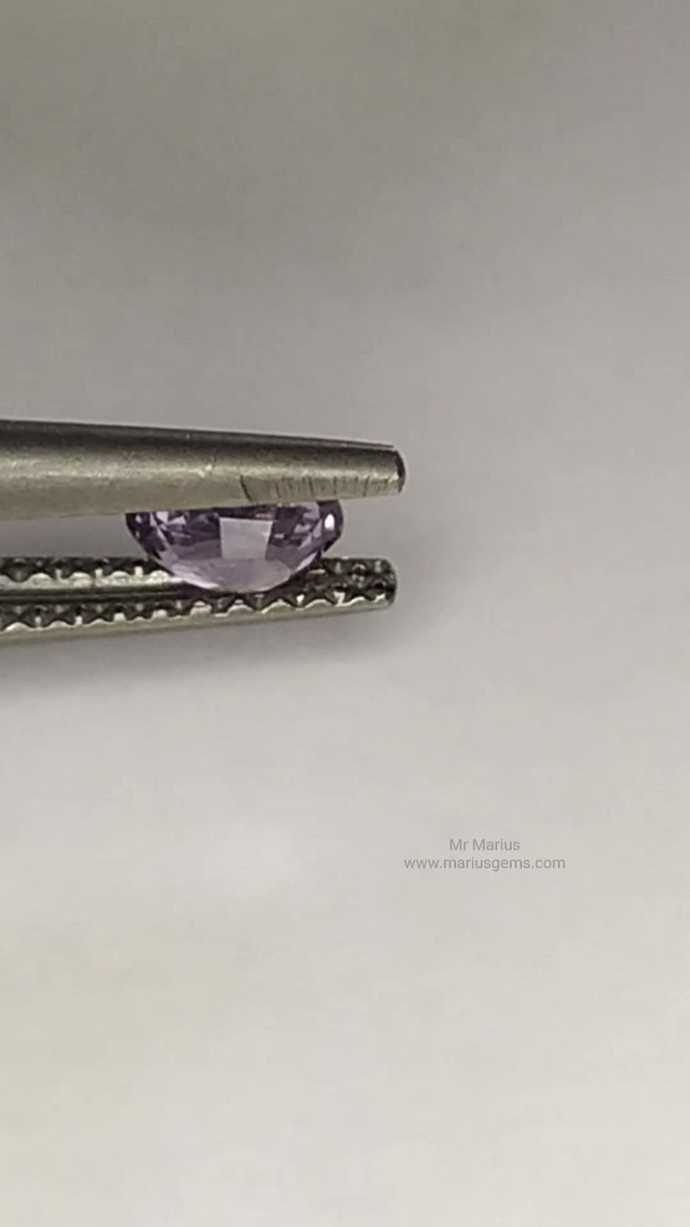 Thumbnail: Purple spinel 0,27 ct. small oval cut gem.