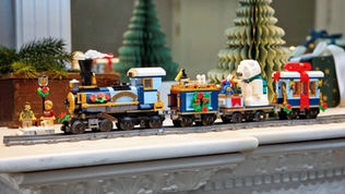 LEGO Icons 10361 Holiday Express Train Officially Revealed | October 2025