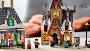 LEGO Icons 10308 Holiday Main Street Winter Village 2022 Set Rumoured For October 2022