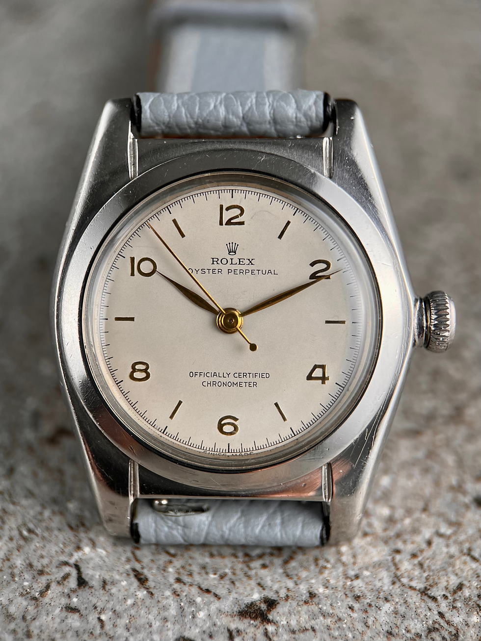 Thumbnail: Rolex Vintage Bubbleback Ovetto Oyster Perpetual Ref 2940 White Creamy Dial 