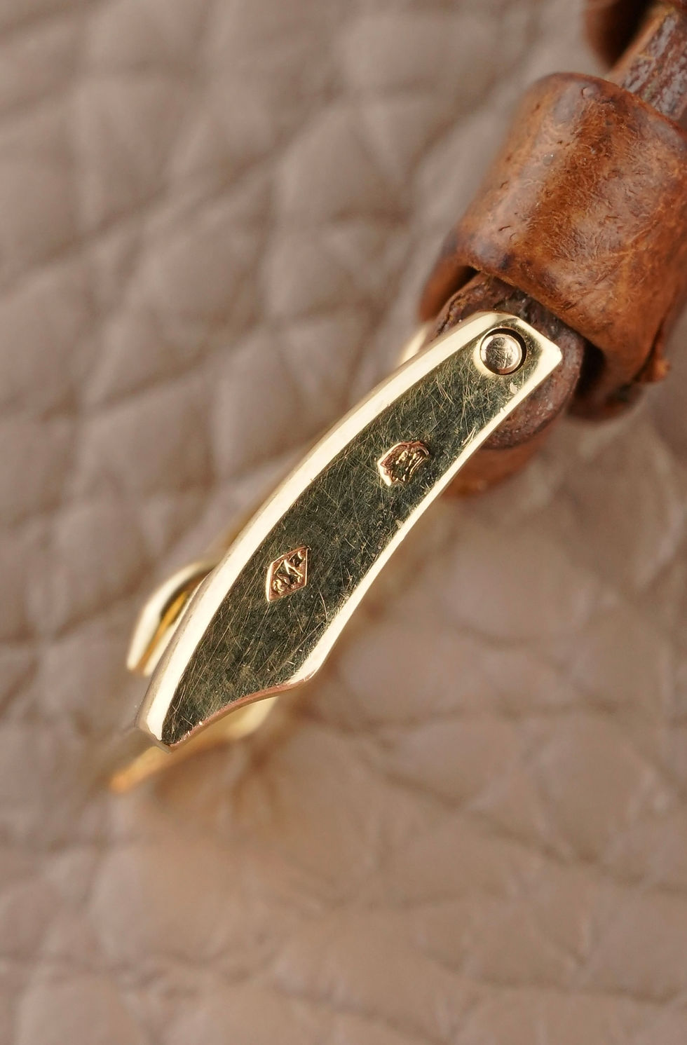 Thumbnail: Vacheron&Constantin Brick or Tank Normale Vintage Watch 18Kt Gold French Case 