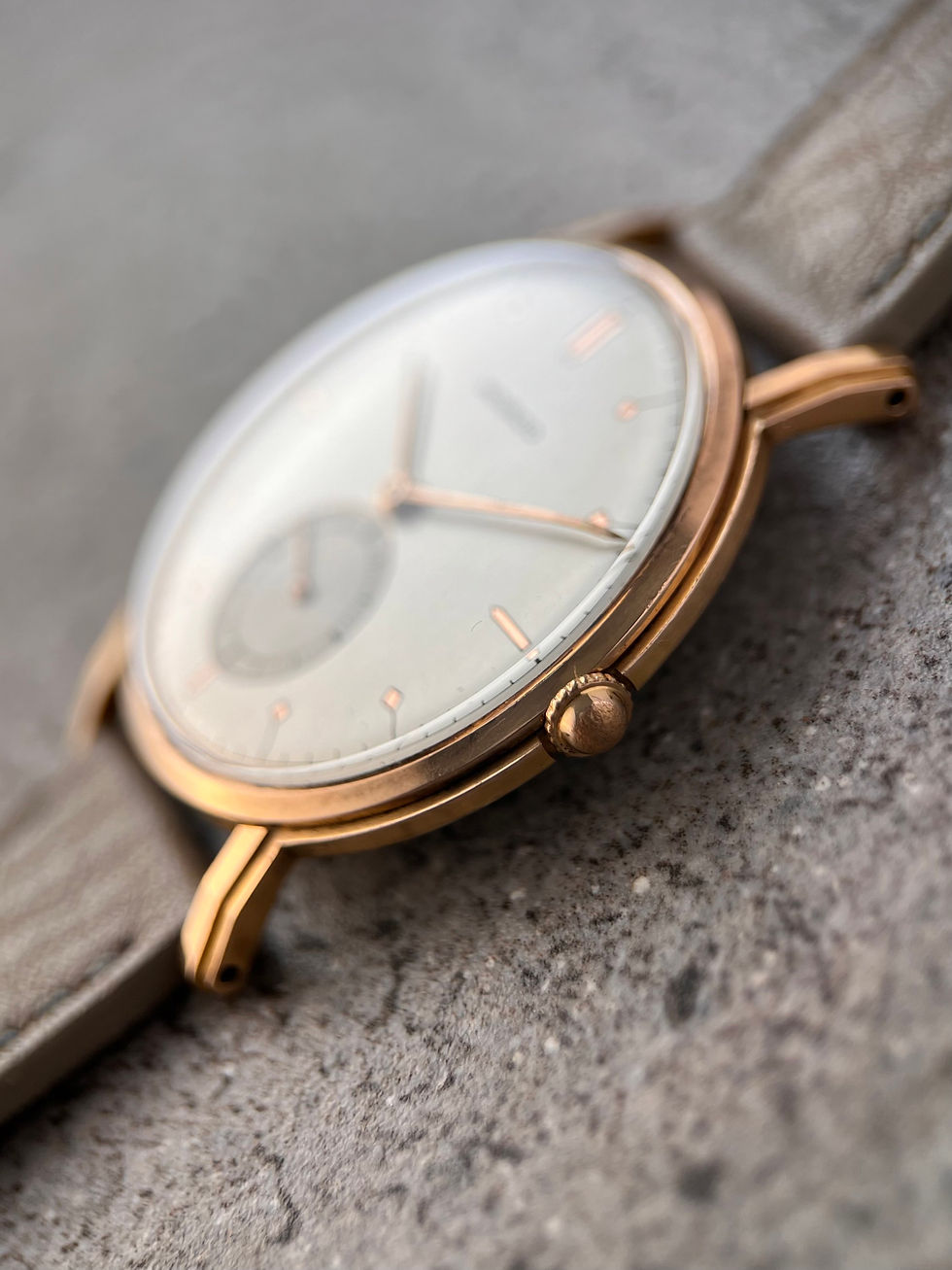 Thumbnail: Movado Vintage Calatrava Dress Watch Ref R4714 18Kt Rose Gold Mint Conditions