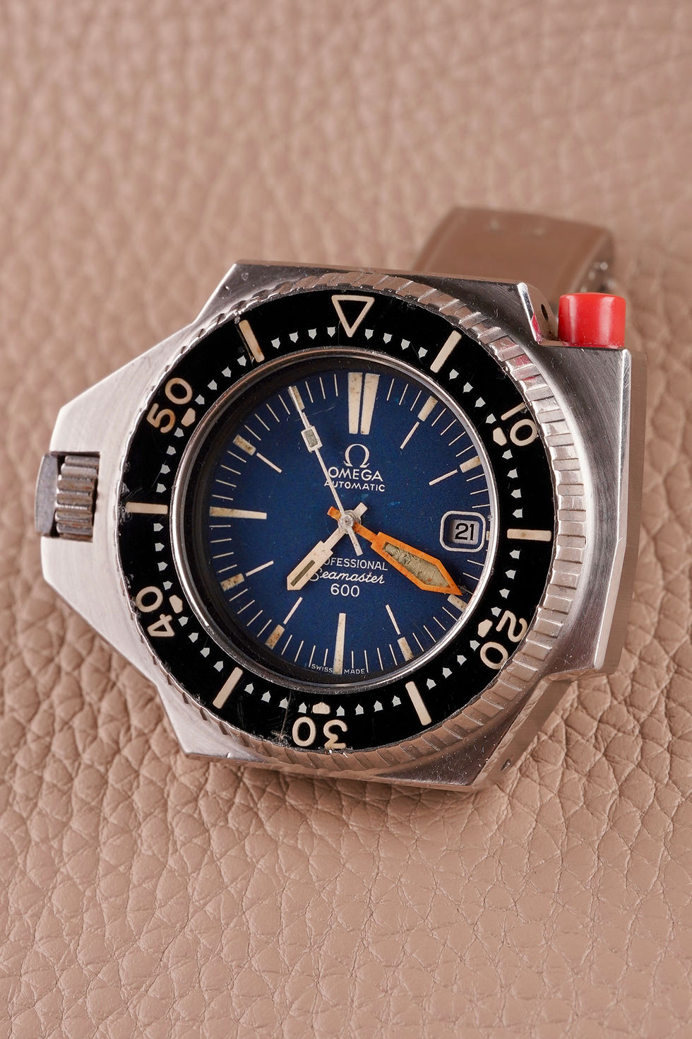 Thumbnail: Omega Seamaster 600 Ploprof Vintage Professional Divers Watch Ref 166.077 Papers