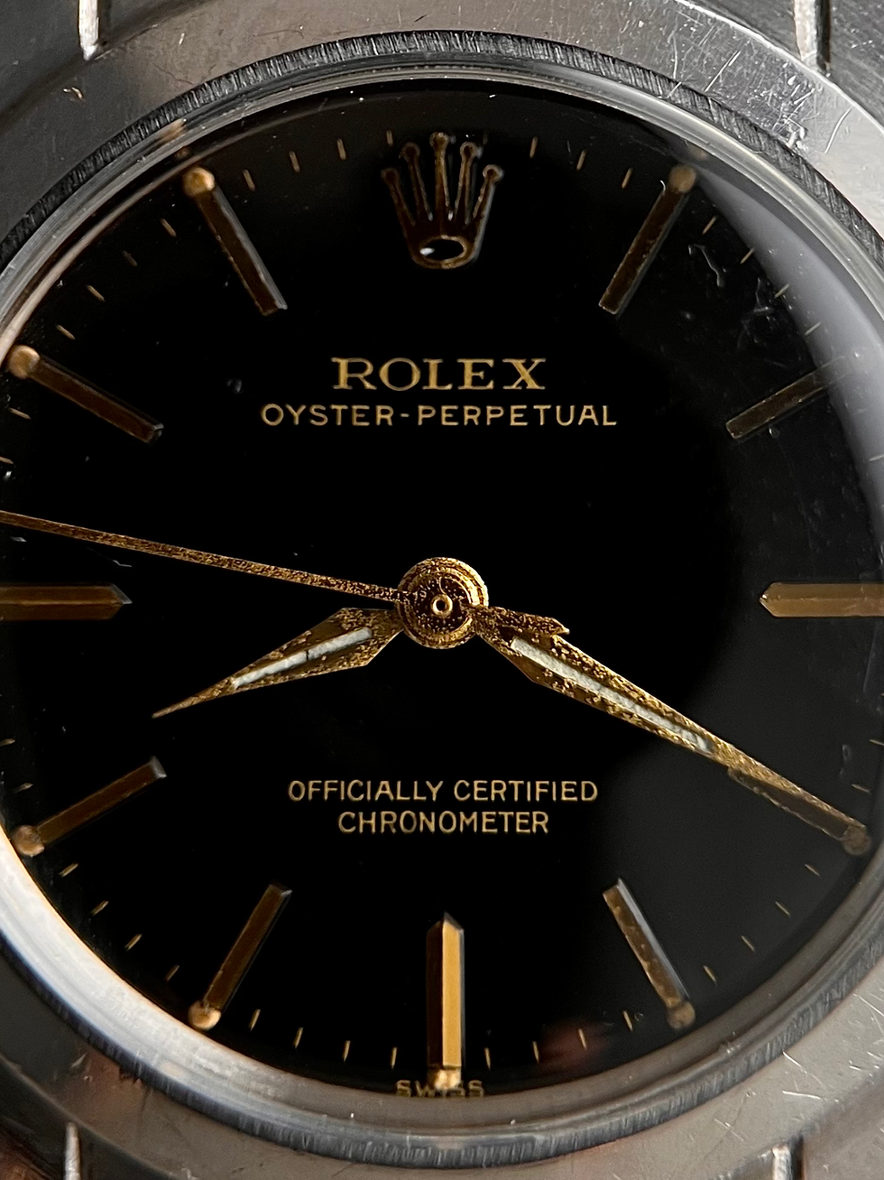 Thumbnail: Rolex Vintage Bubbleback Ovetto Ref 2940 Black Gilt Glossy Original Dial 