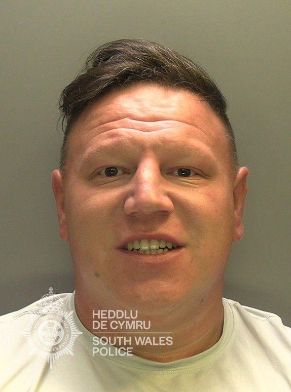 Rogue trader and accomplice jailed