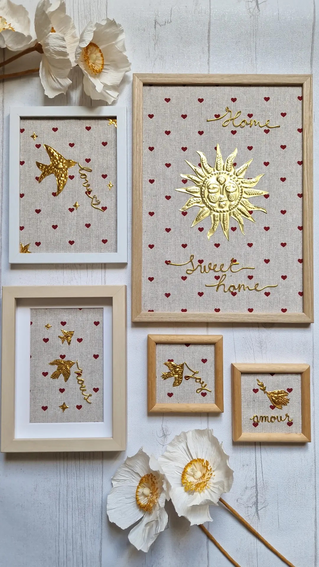 Petit cadre carré bois "lin cœurs rouges/hirondelle/amour" 9x9cm