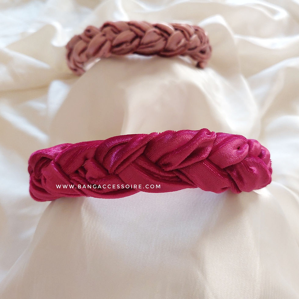 Bandeau tressé en velours avec une base en satin de soie