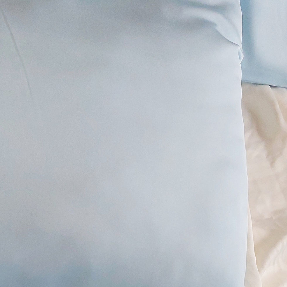 Miniature : Bonnet long en satin de soie réversible avec élastique ajustable